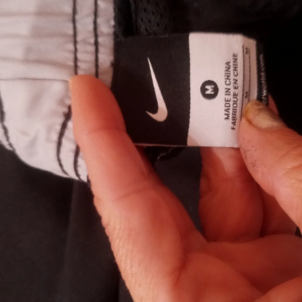 Nike short mesh lining